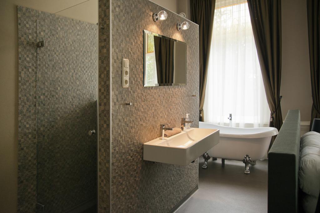 Ck58 Bed & Breakfast Den Haag Номер фото